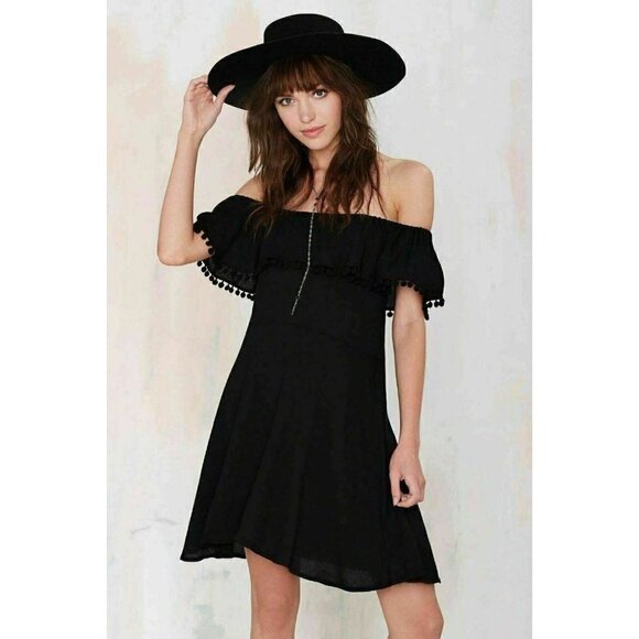 Glamorous Women's Black Pom Down Dress Size XS Nasty Gal $68 - Picture 7 of 12